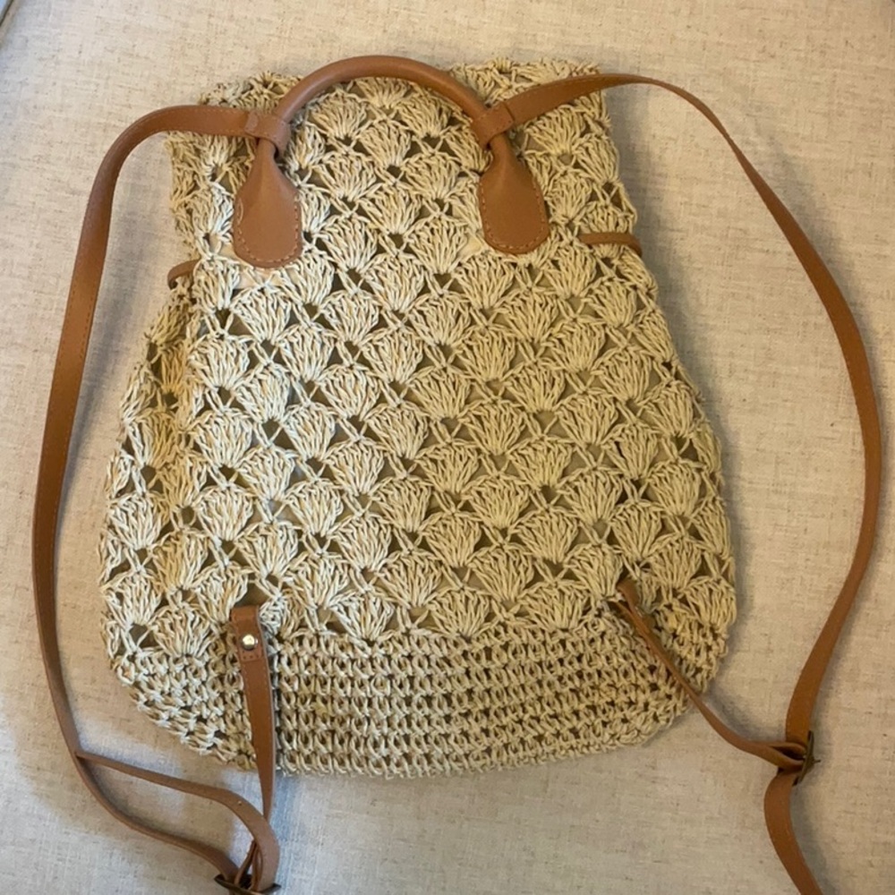 Crochet Backpack - Picture 2 of 6